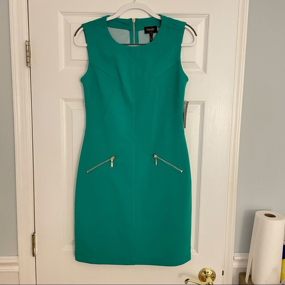 NWT Laundry by Shelli Segal Dress